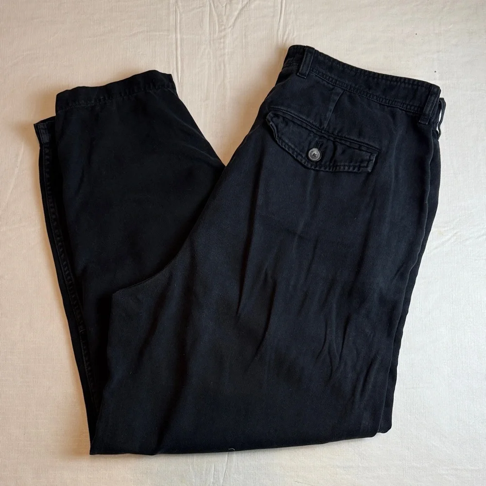 Everlane Women's Black Soft Tapered Leg Pants Size 16 - Picture 1 of 13